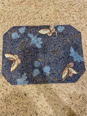 Moth flower whimsical placemats (6)